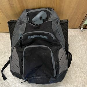 Demarini softball/baseball bag